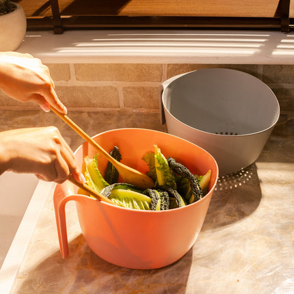 Mixing Bowl Colander